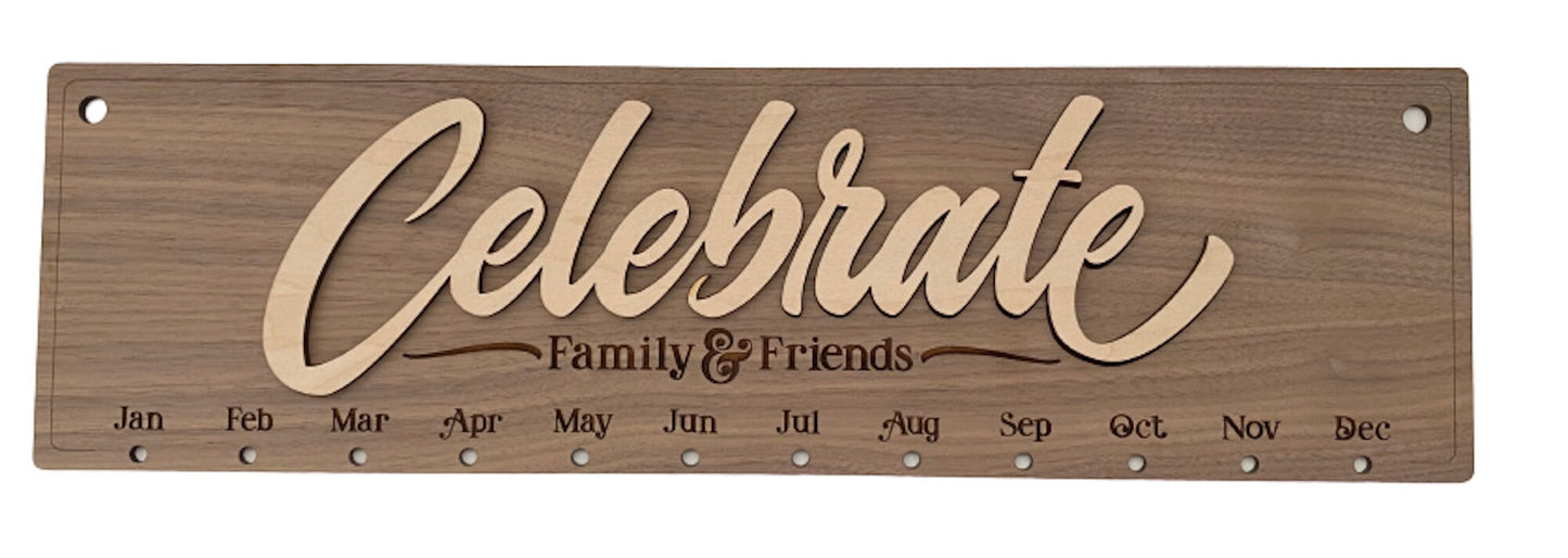 Calendrier d'anniversaire personnalisé en bois